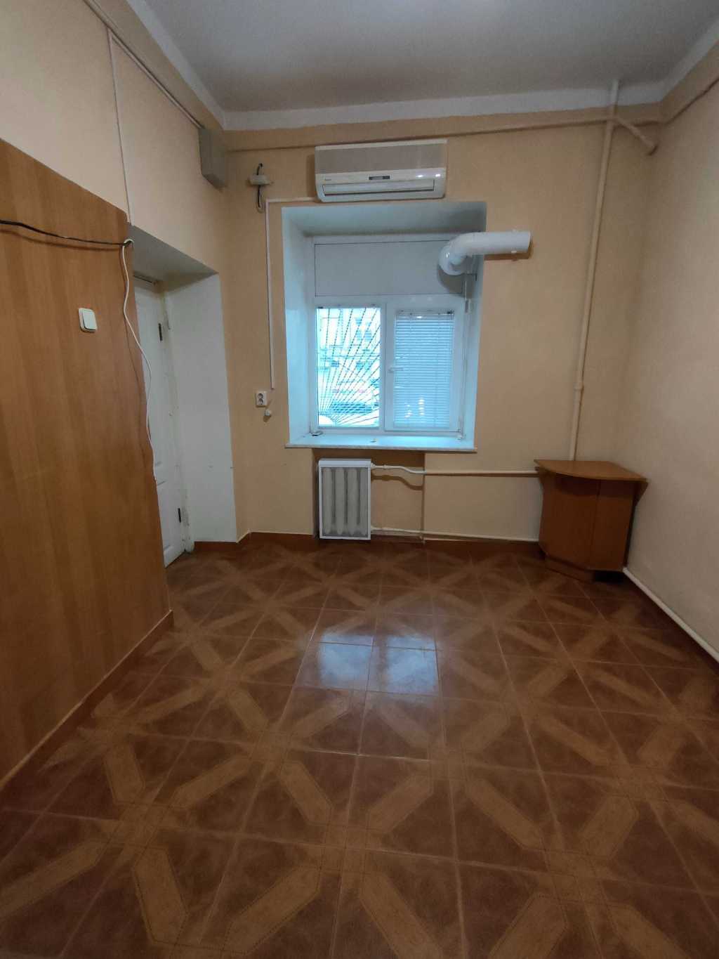 Оренда офісу 36 м², Прорізна вул., 3