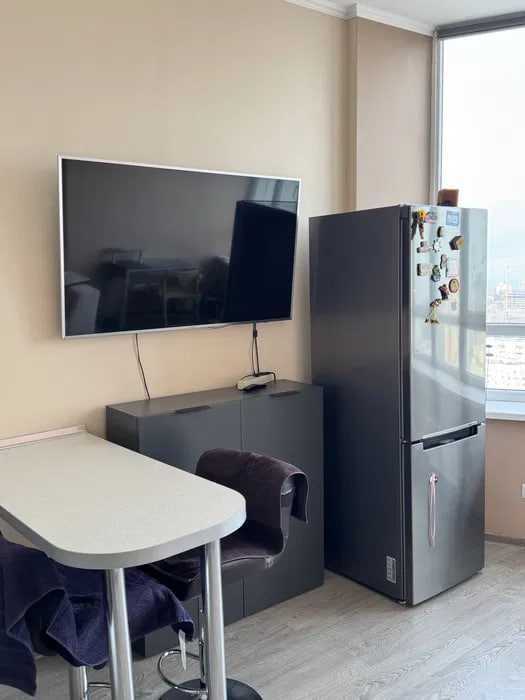 Продаж 1-кімнатної квартири 32 м², Армейсккая (Незалежности)