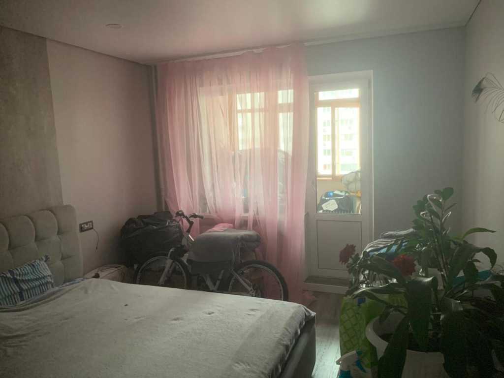 Продаж 3-кімнатної квартири 97 м², Олени Пчілки вул., 2Б