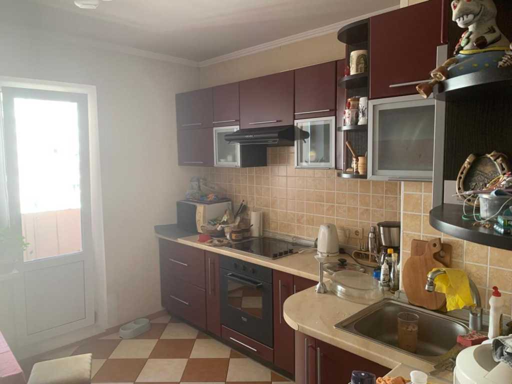 Продаж 3-кімнатної квартири 97 м², Олени Пчілки вул., 2Б