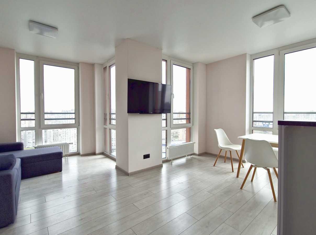 Продажа 2-комнатной квартиры 46 м², Днепровская наб., 16Д