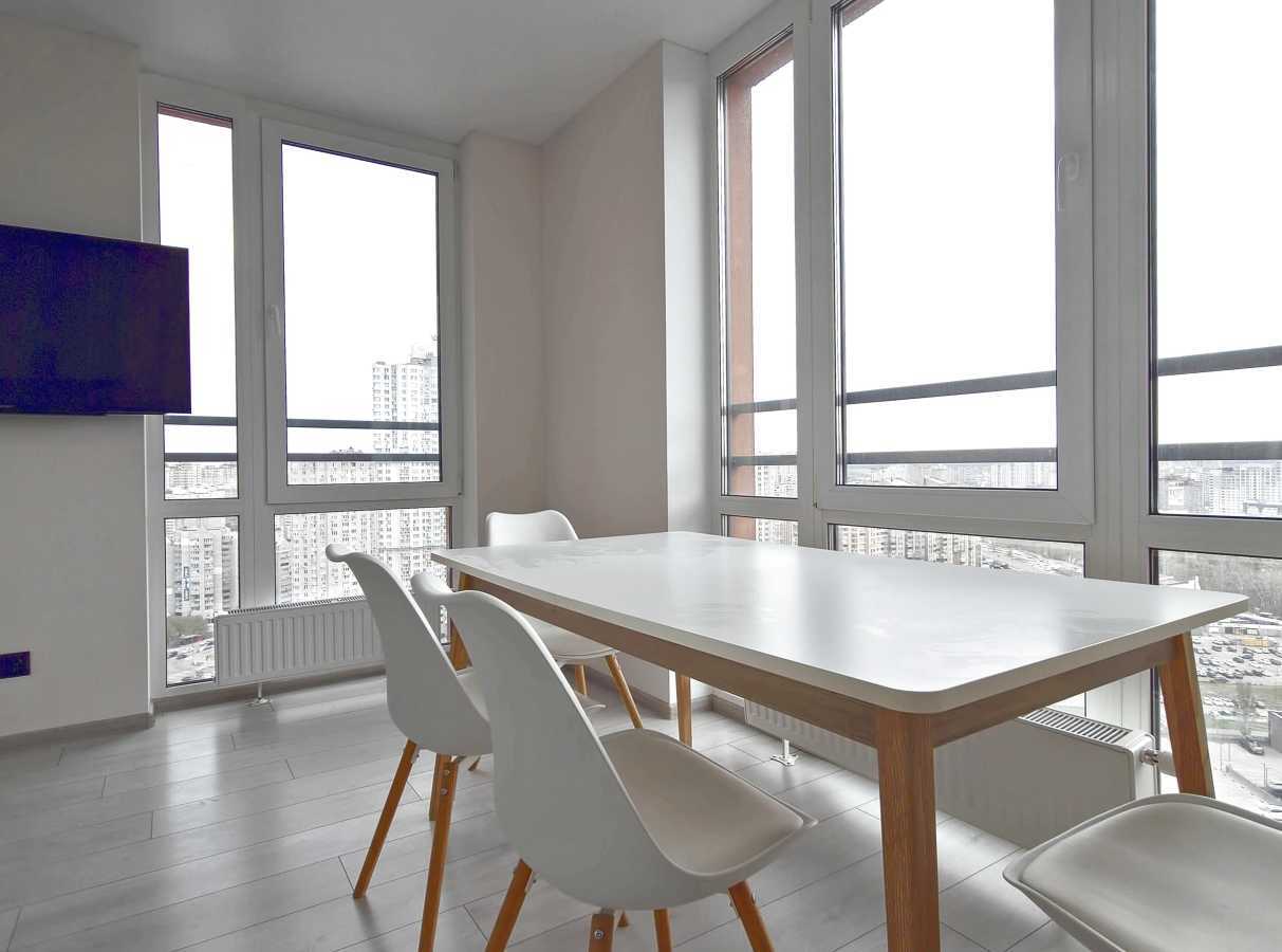 Продажа 2-комнатной квартиры 46 м², Днепровская наб., 16Д