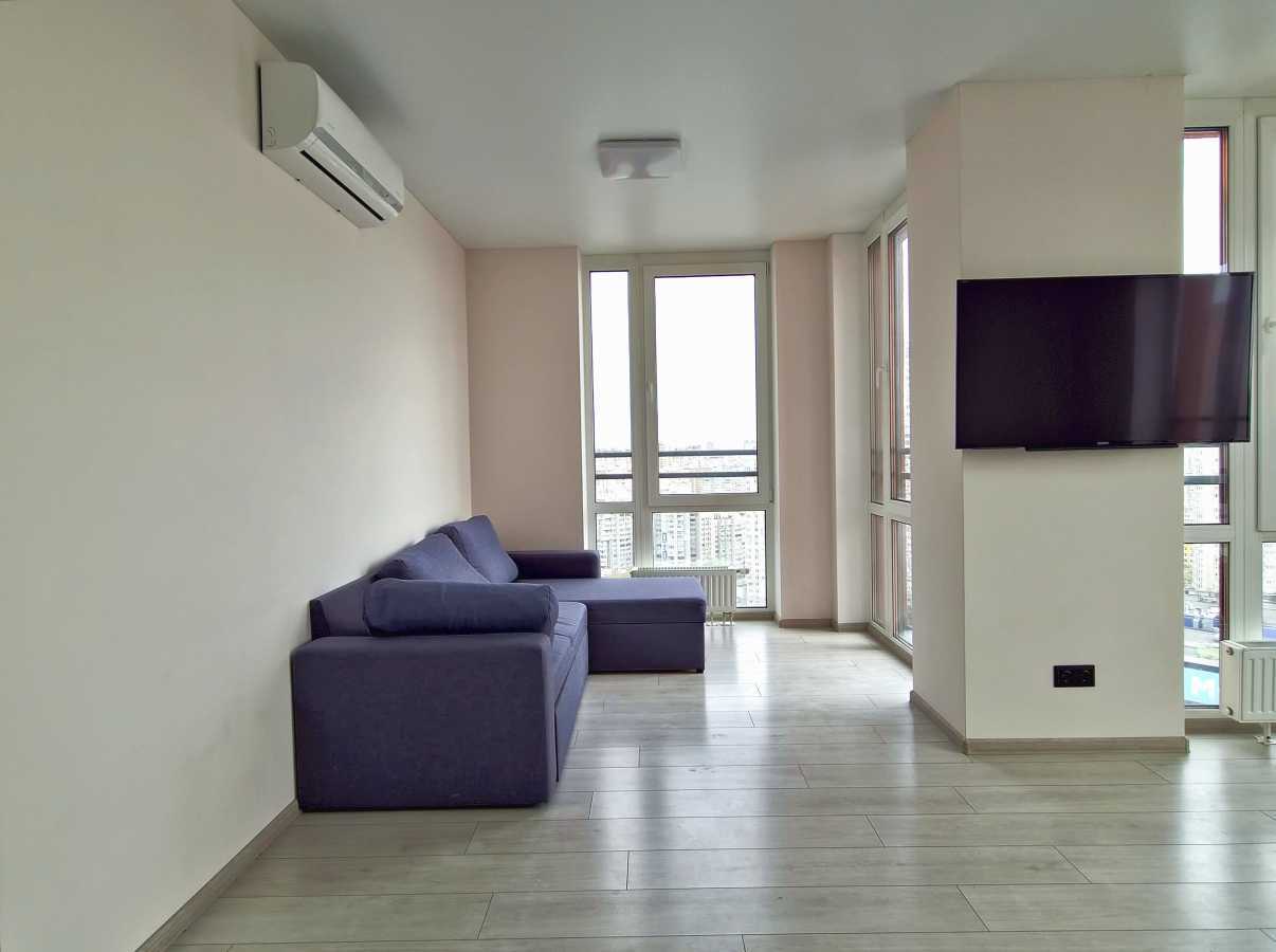 Продажа 2-комнатной квартиры 46 м², Днепровская наб., 16Д