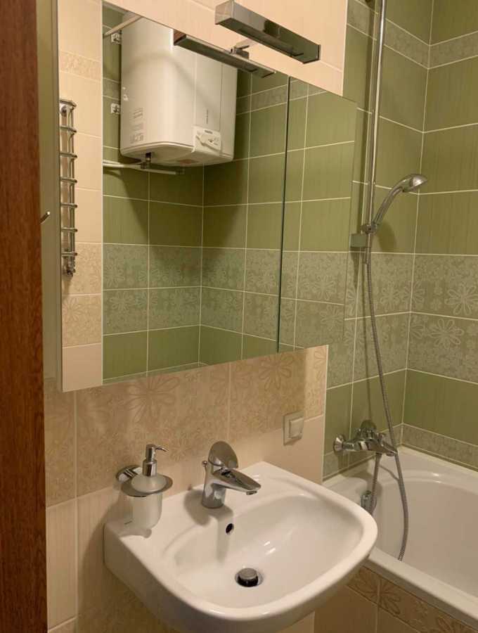 Продажа 3-комнатной квартиры 103.1 м², Саперно-Слободская ул., 10