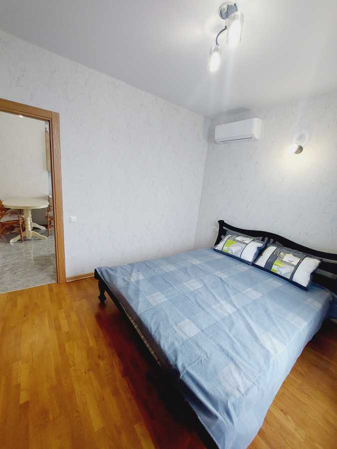 Оренда 1-кімнатної квартири 40 м², Вірменська вул., 8