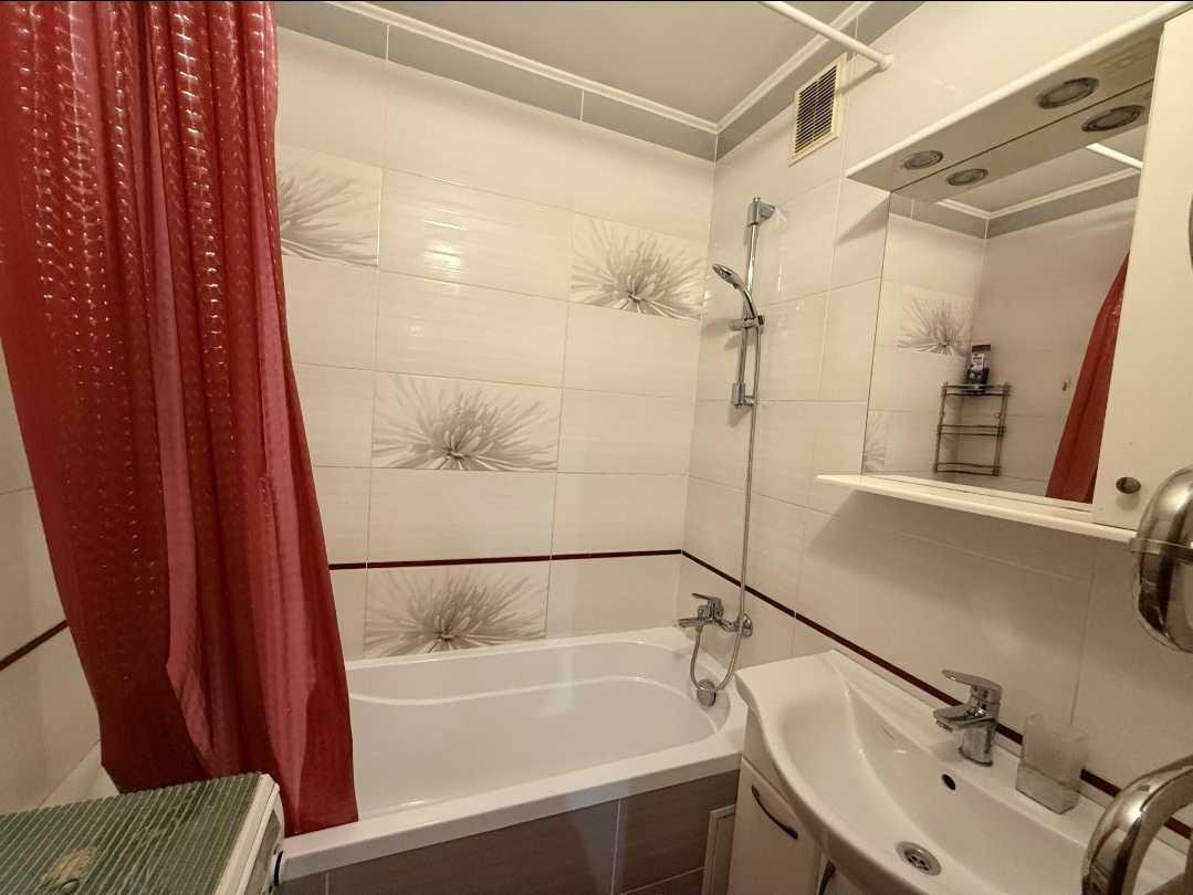 Продаж 2-кімнатної квартири 49.2 м², Ярослава Івашкевича вул., 5