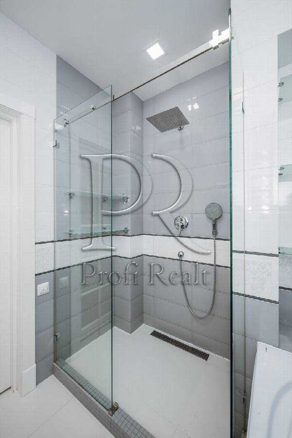 Продажа 3-комнатной квартиры 92 м², Воскресенская ул., 16Б