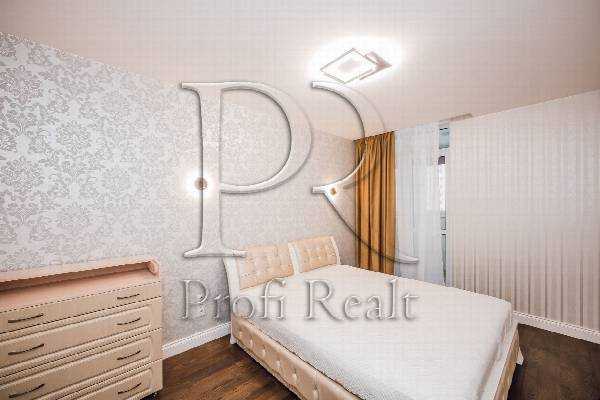 Продажа 3-комнатной квартиры 92 м², Воскресенская ул., 16Б