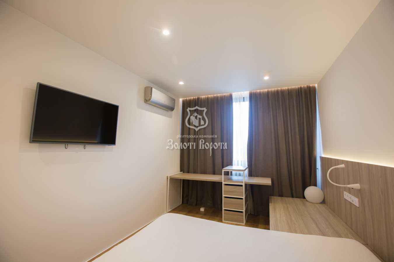 Продаж 1-кімнатної квартири 48 м², Володимира Антоновича вул., 74