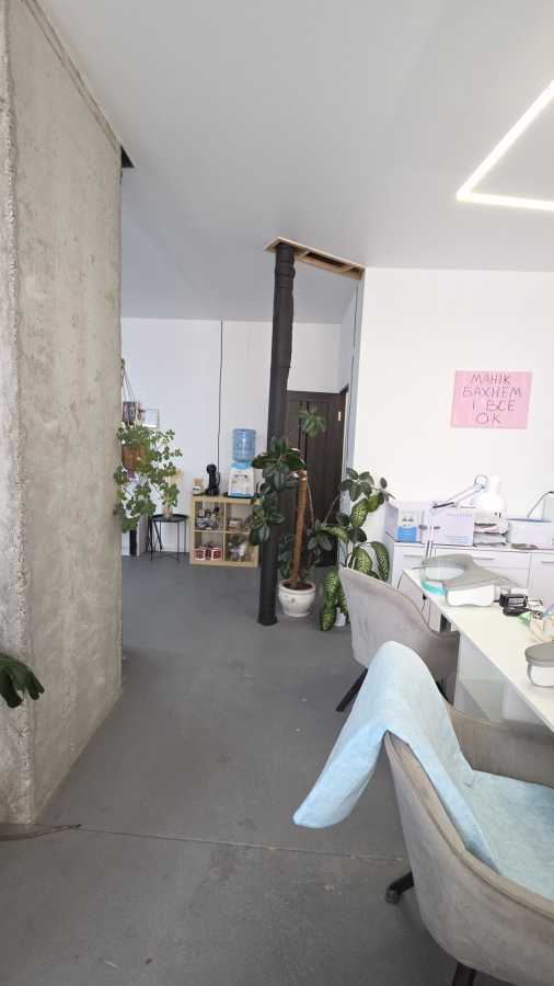 Продаж приміщення вільного призначення 48 м², Михайла Величка вул., 24А
