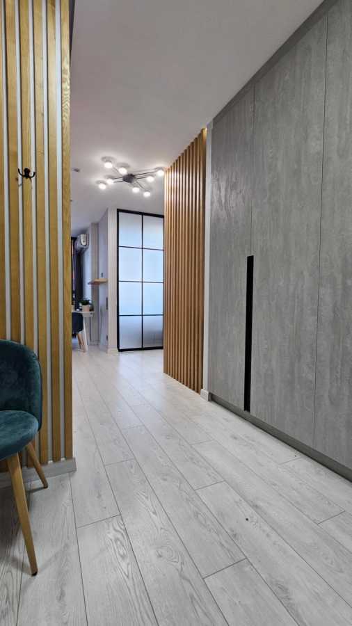 Продаж 1-кімнатної квартири 45 м², Миколи Гулака вул., 4