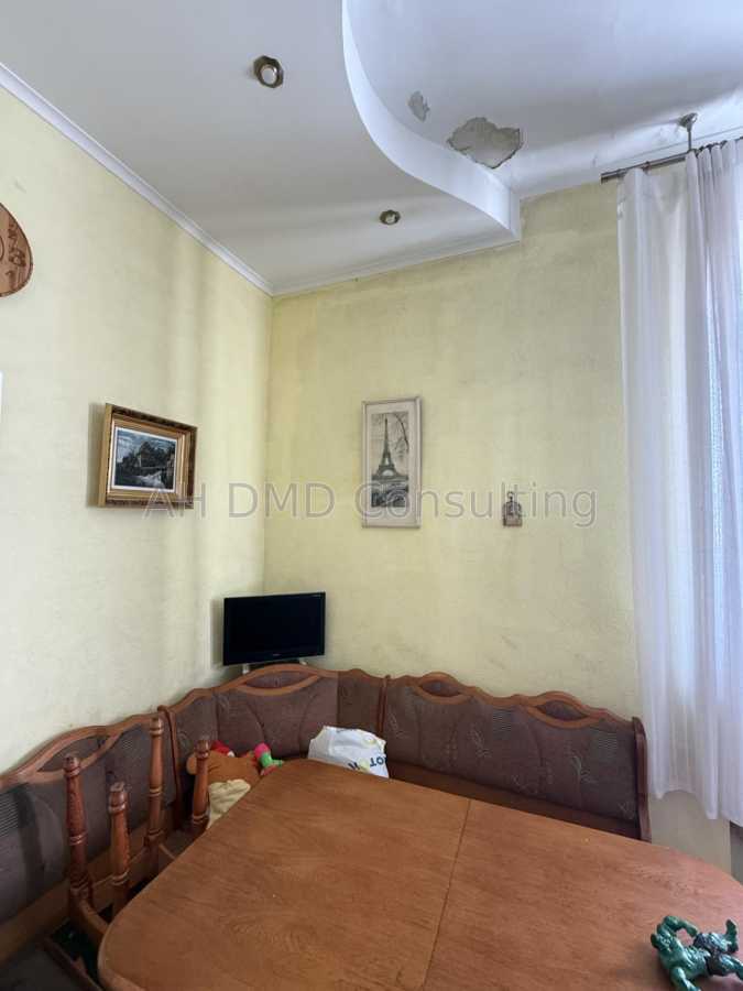 Продаж 3-кімнатної квартири 90.6 м², Голосіївський просп., 102/1