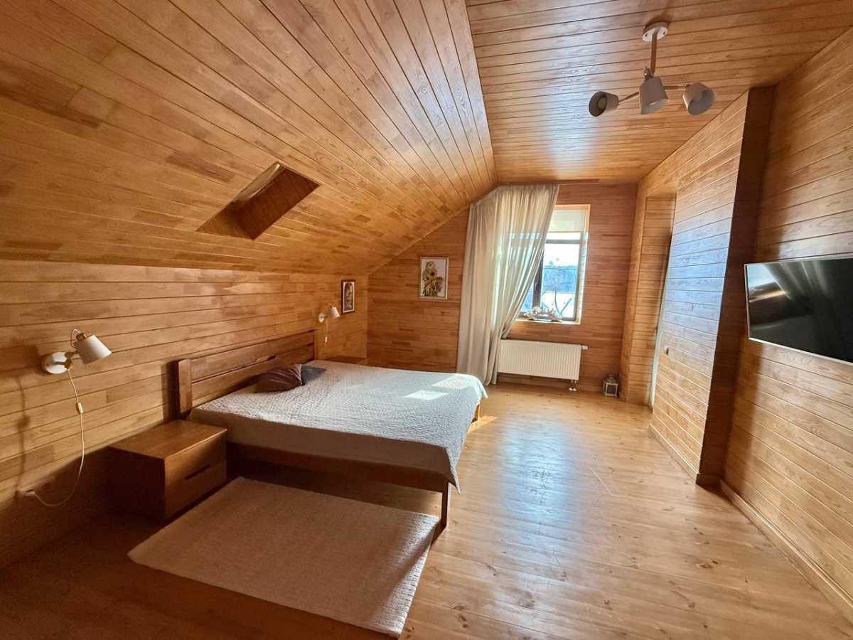 Аренда дома 360 м², Озерна