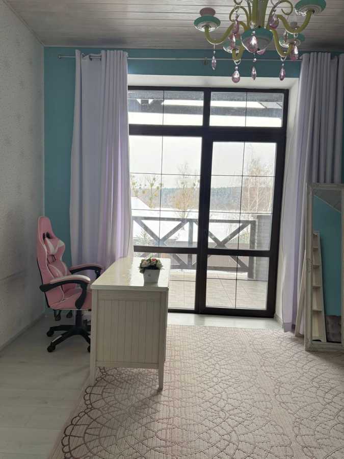 Аренда дома 360 м², Озерна