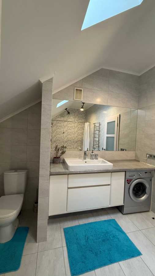 Аренда дома 360 м², Озерна