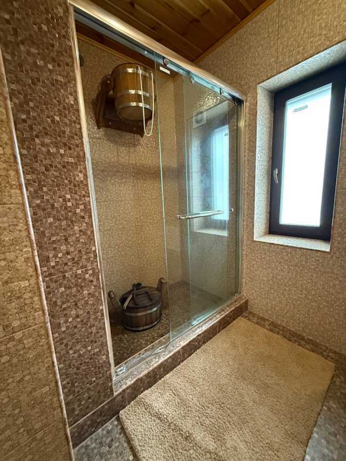 Аренда дома 360 м², Озерна