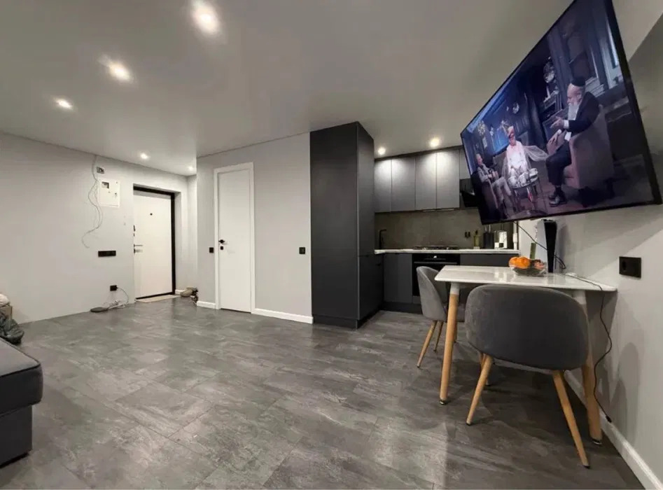 Продажа 1-комнатной квартиры 30 м², Казакова ул.