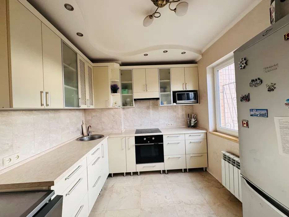 Продажа 3-комнатной квартиры 73 м², Семена Палия ул., 94