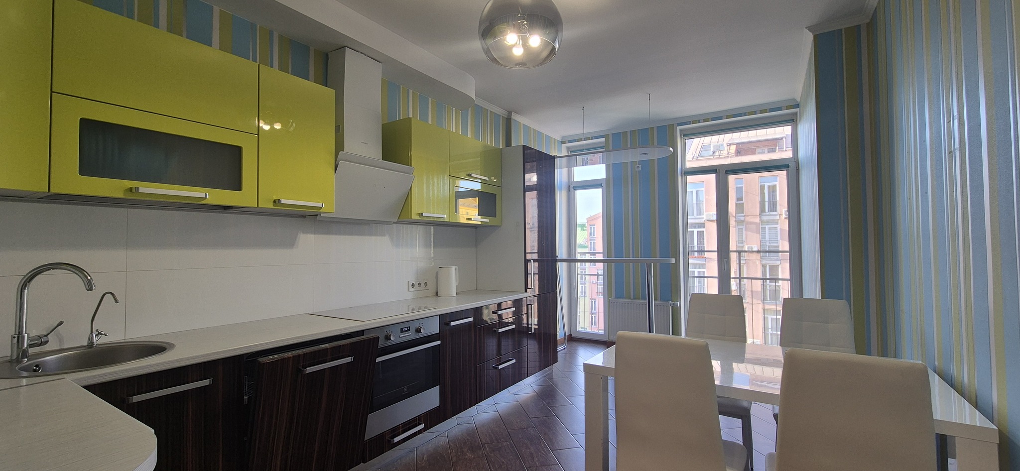 Аренда 3-комнатной квартиры 86 м², Регенераторная ул., 4, КОРПУС 3