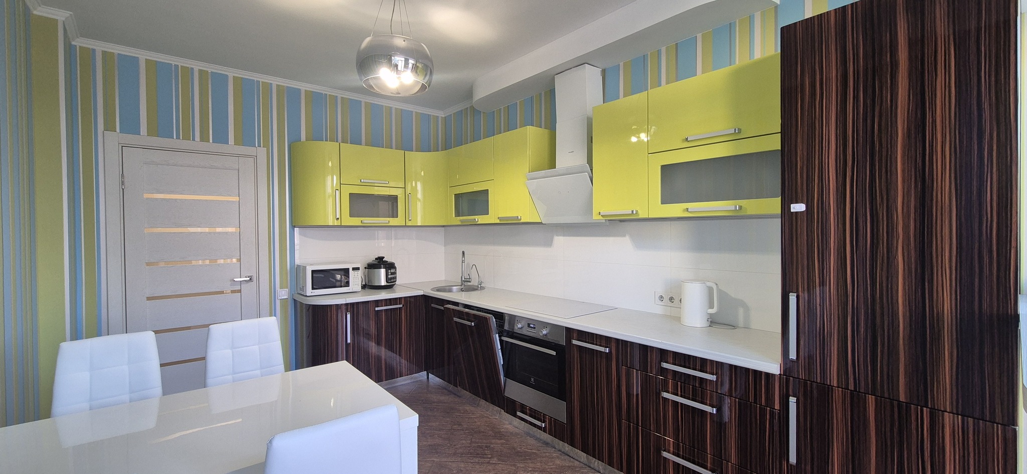 Аренда 3-комнатной квартиры 86 м², Регенераторная ул., 4, КОРПУС 3