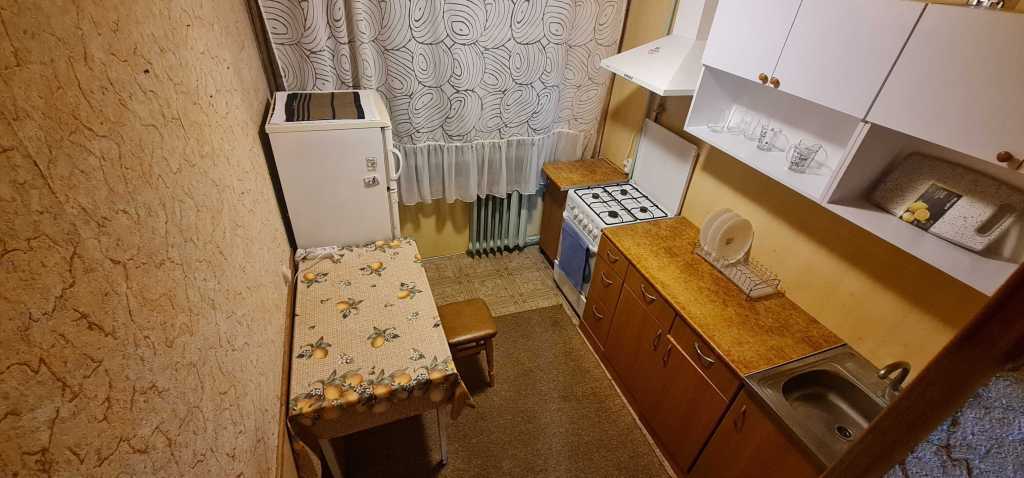 Продаж 1-кімнатної квартири 39.5 м², Русанівська наб., 18