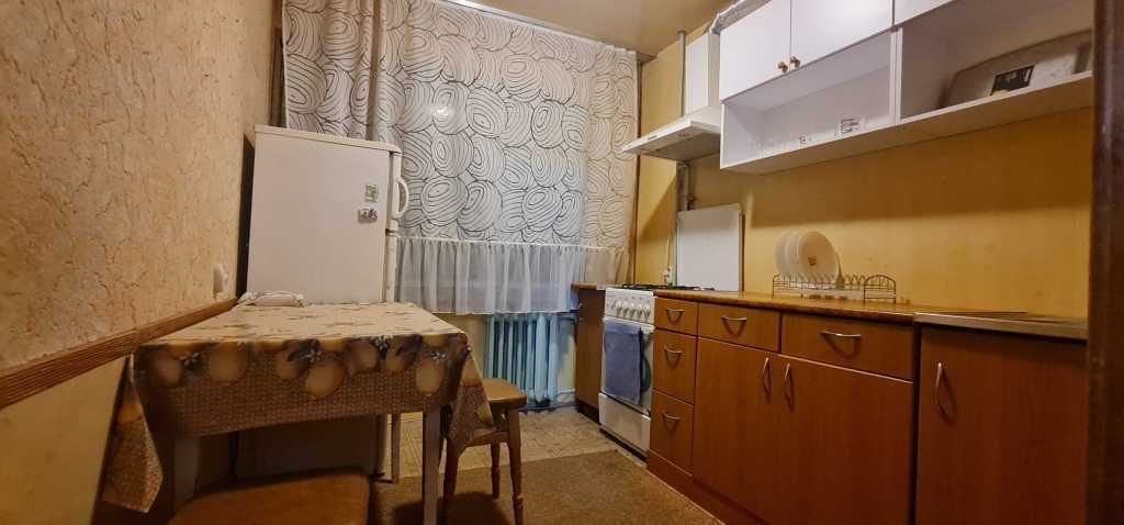 Продаж 1-кімнатної квартири 39.5 м², Русанівська наб., 18