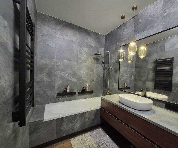 Продаж 3-кімнатної квартири 144 м², Правди просп., 49