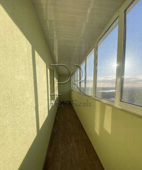 Продаж 2-кімнатної квартири 61 м², Генерала Наумова вул., 66