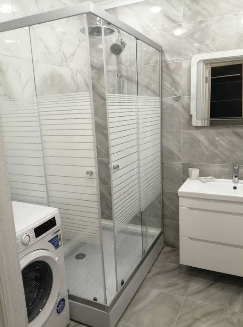 Продажа 3-комнатной квартиры 82 м², Поля ул.