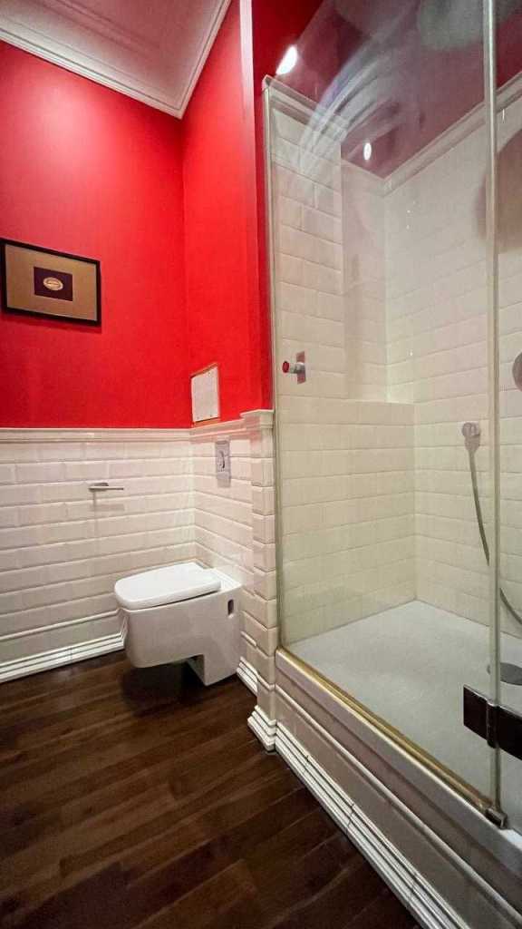 Продаж 1-кімнатної квартири 54 м², Стрілецька вул., 7/6