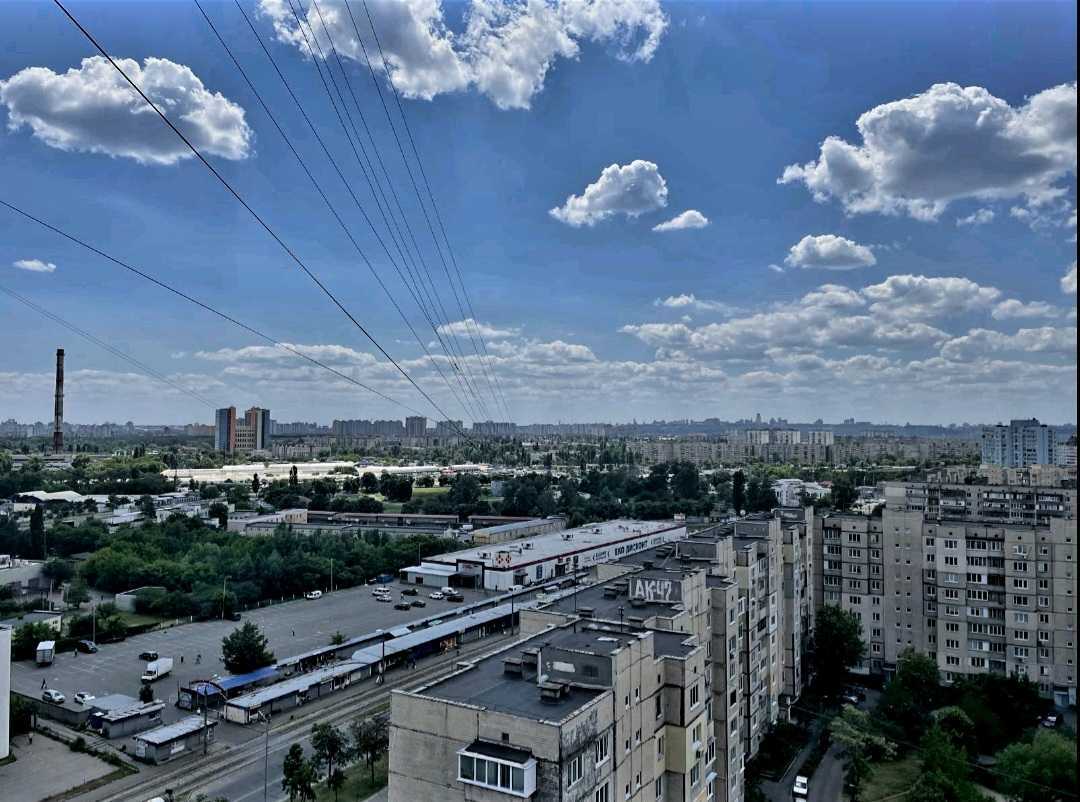 Продажа 3-комнатной квартиры 85 м², Николая Закревского ул., 33