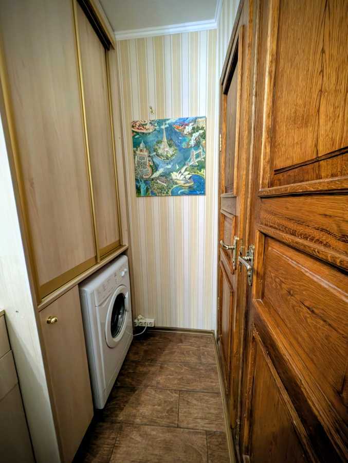 Продажа 3-комнатной квартиры 65.4 м², Большая Кольцевая ул., 136