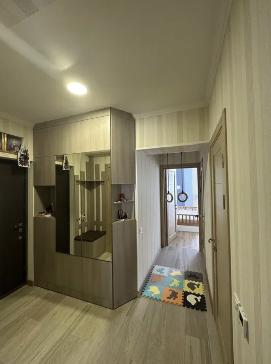 Продажа 2-комнатной квартиры 75000 м²