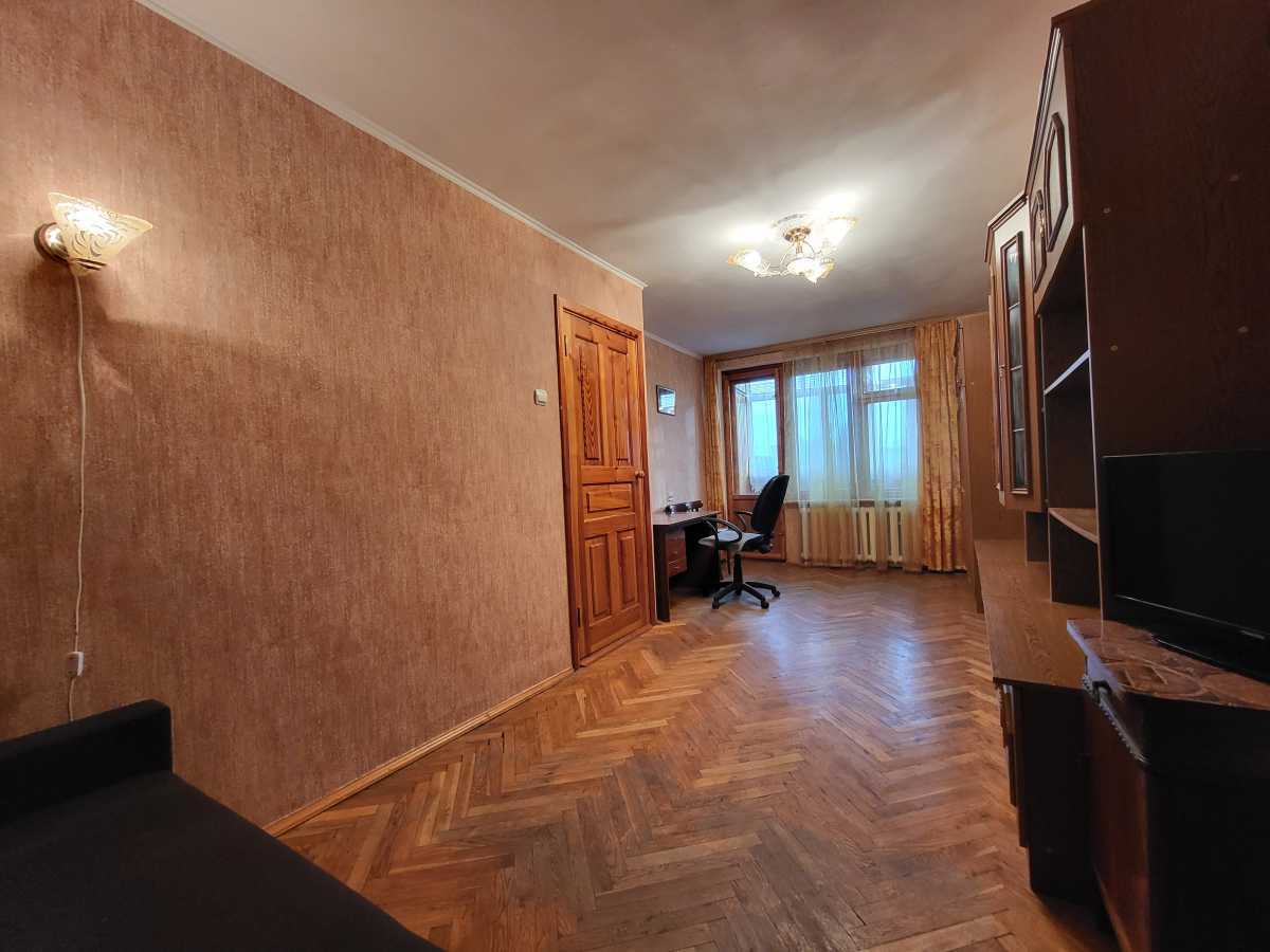 Оренда 1-кімнатної квартири 30 м², Каунаська вул., 10А