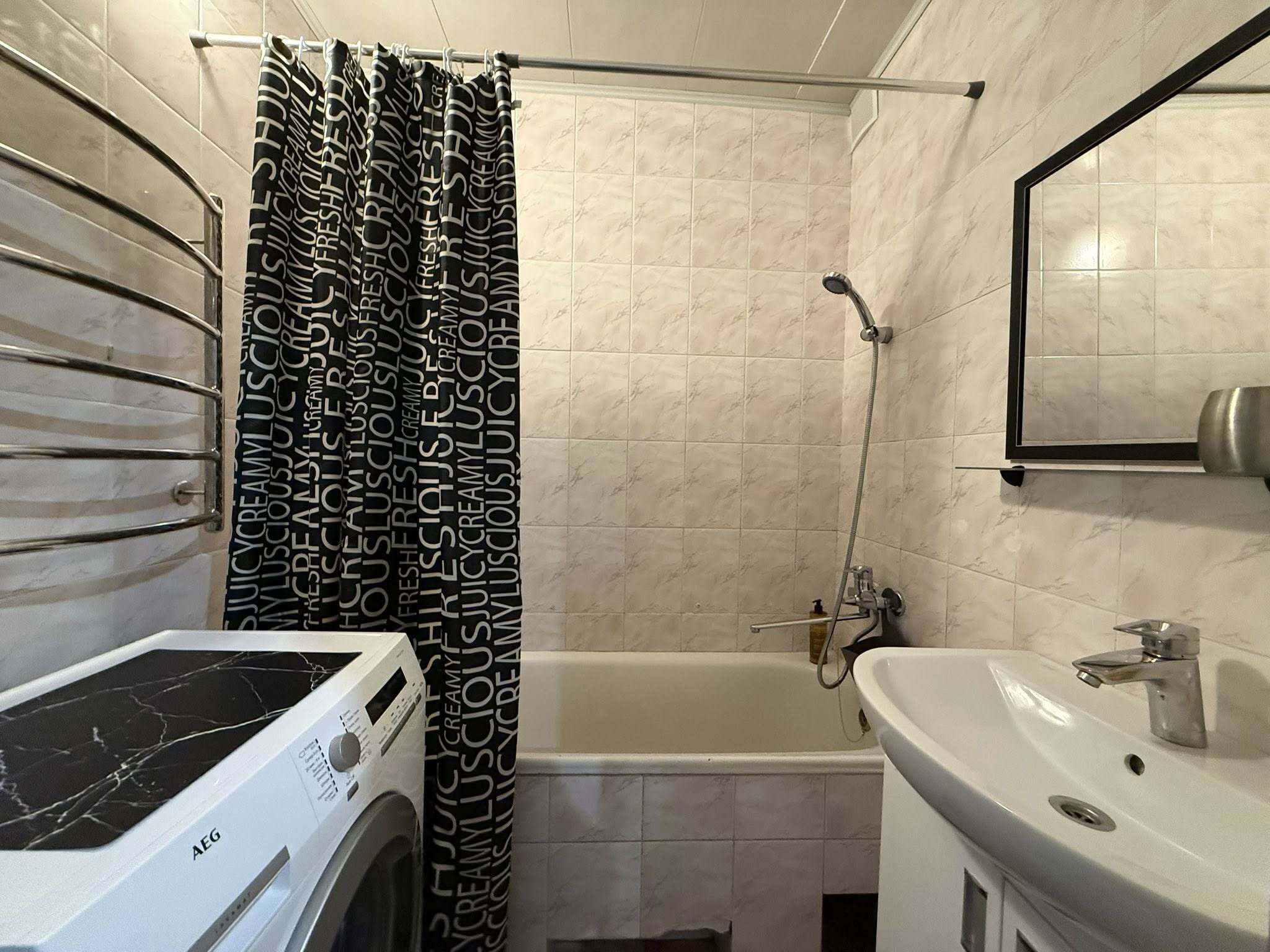 Аренда 3-комнатной квартиры 70 м², Гладкова ул., 43