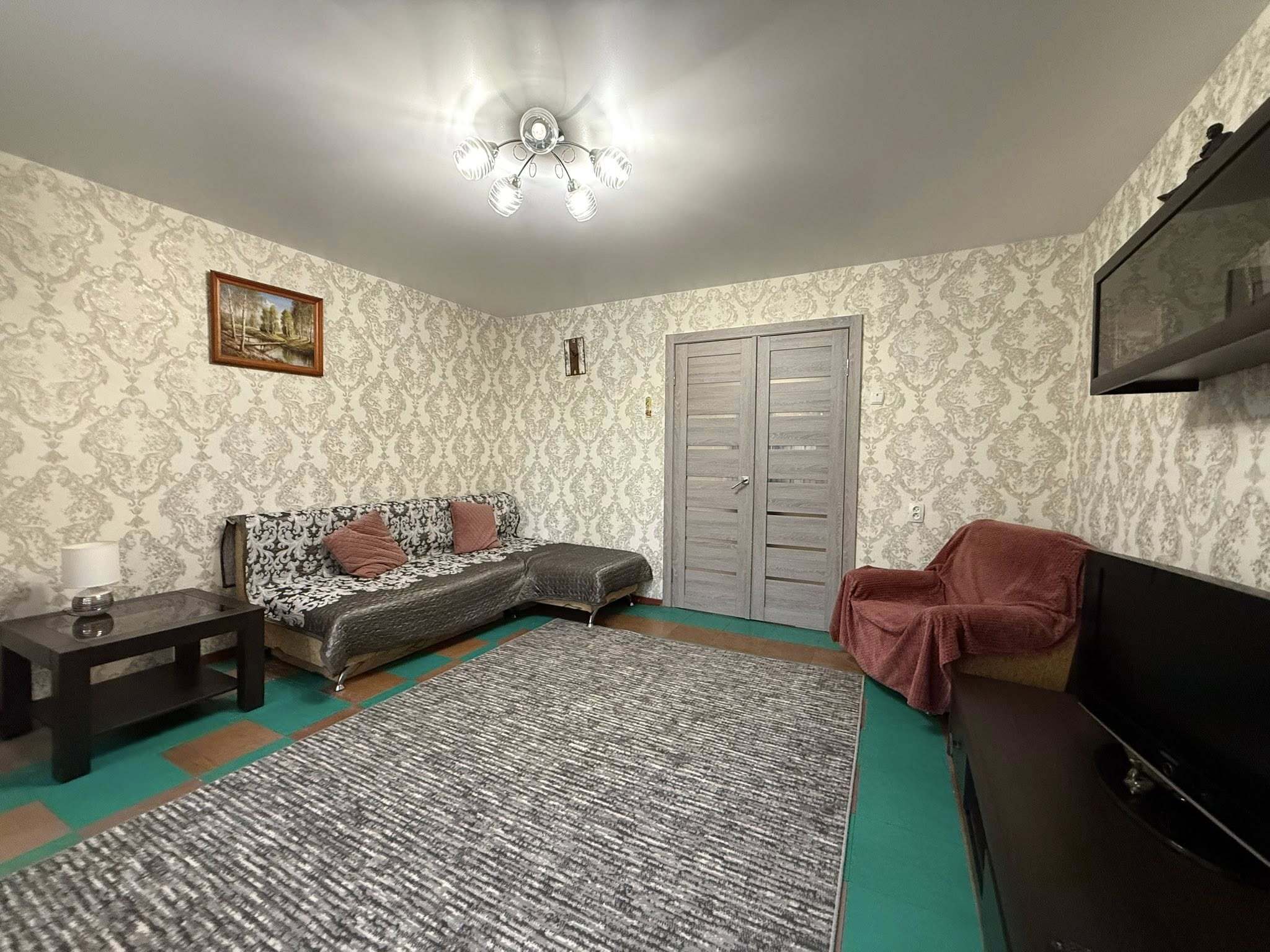 Аренда 3-комнатной квартиры 70 м², Гладкова ул., 43