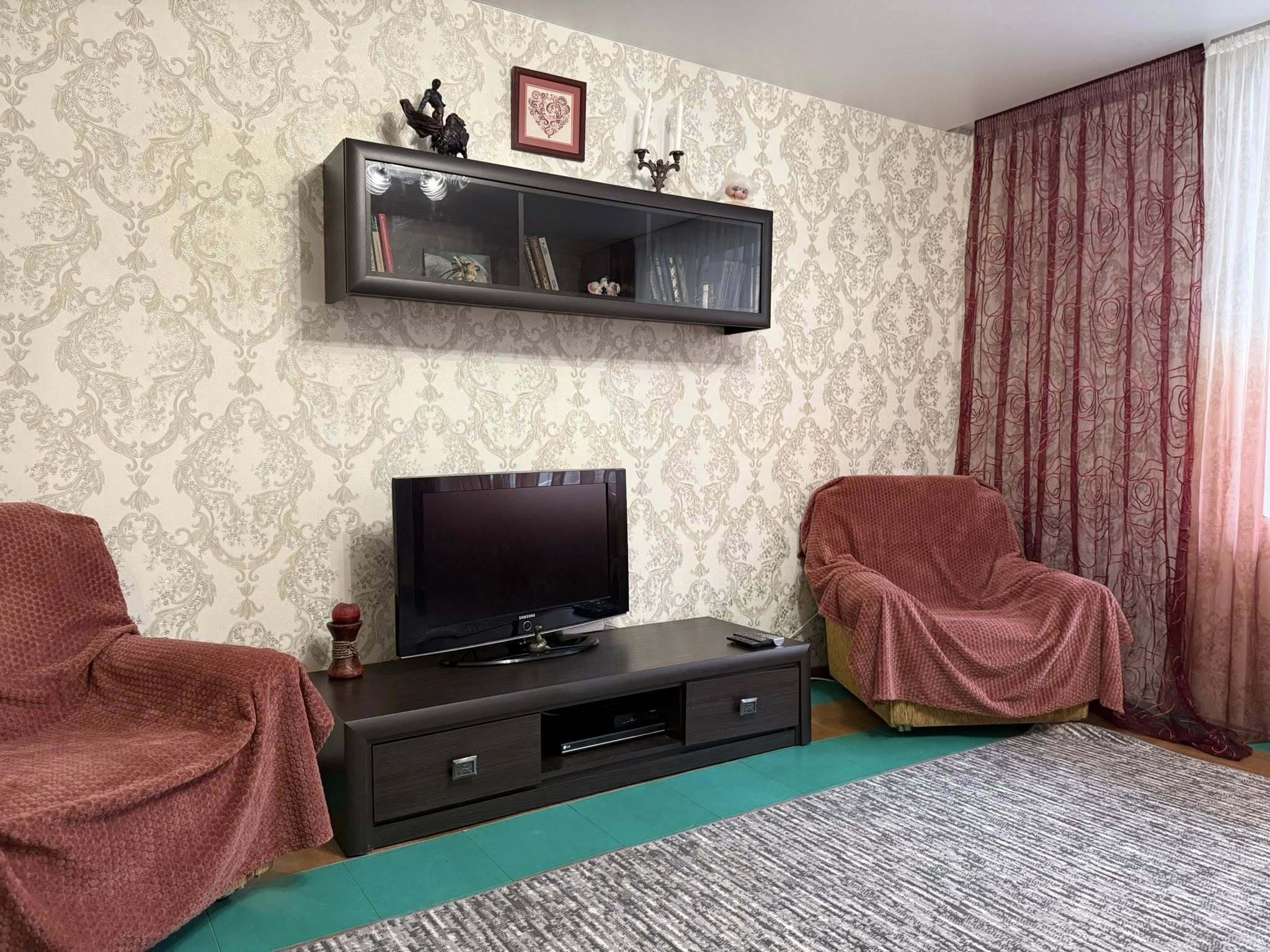 Аренда 3-комнатной квартиры 70 м², Гладкова ул., 43