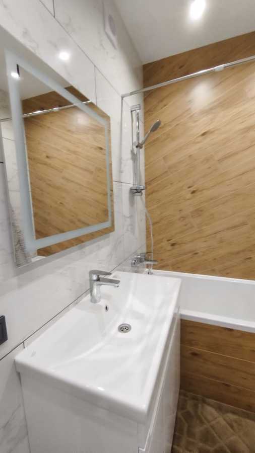 Аренда 1-комнатной квартиры 50 м², Угорская ул., 12