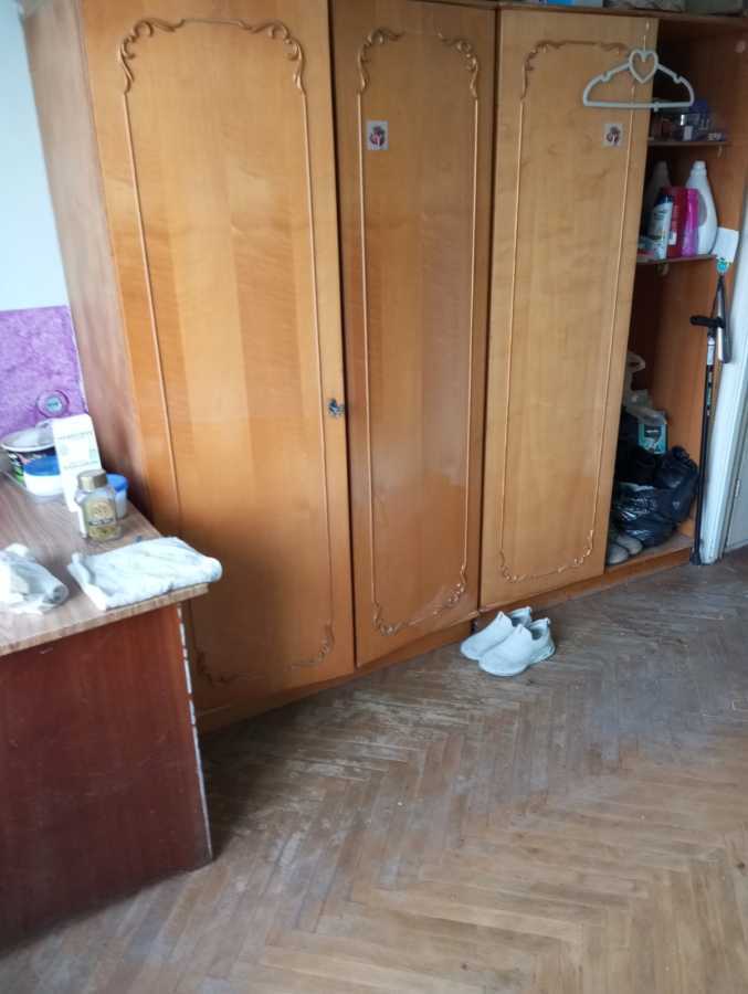 Оренда кімнати/частини квартири, Дегтярівська вул., 6