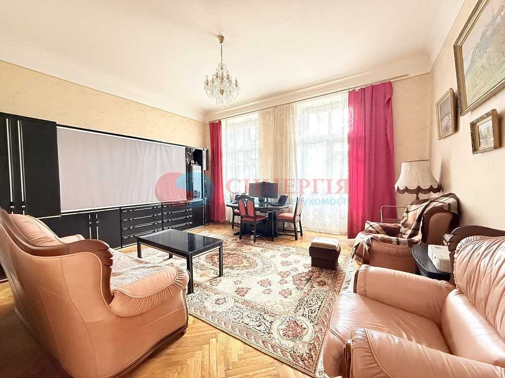 Продажа 2-комнатной квартиры 94 м², Институтская ул., 20/8