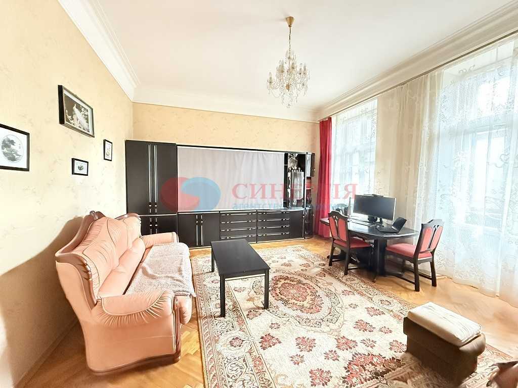 Продажа 2-комнатной квартиры 94 м², Институтская ул., 20/8