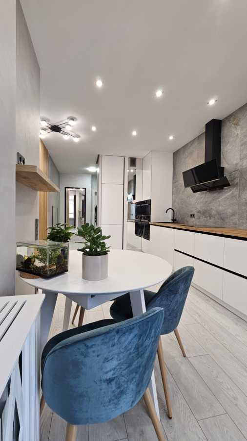 Продажа 1-комнатной квартиры 45 м², Николая Гулака ул., 4