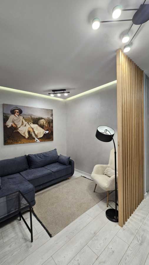 Продажа 1-комнатной квартиры 45 м², Николая Гулака ул., 4