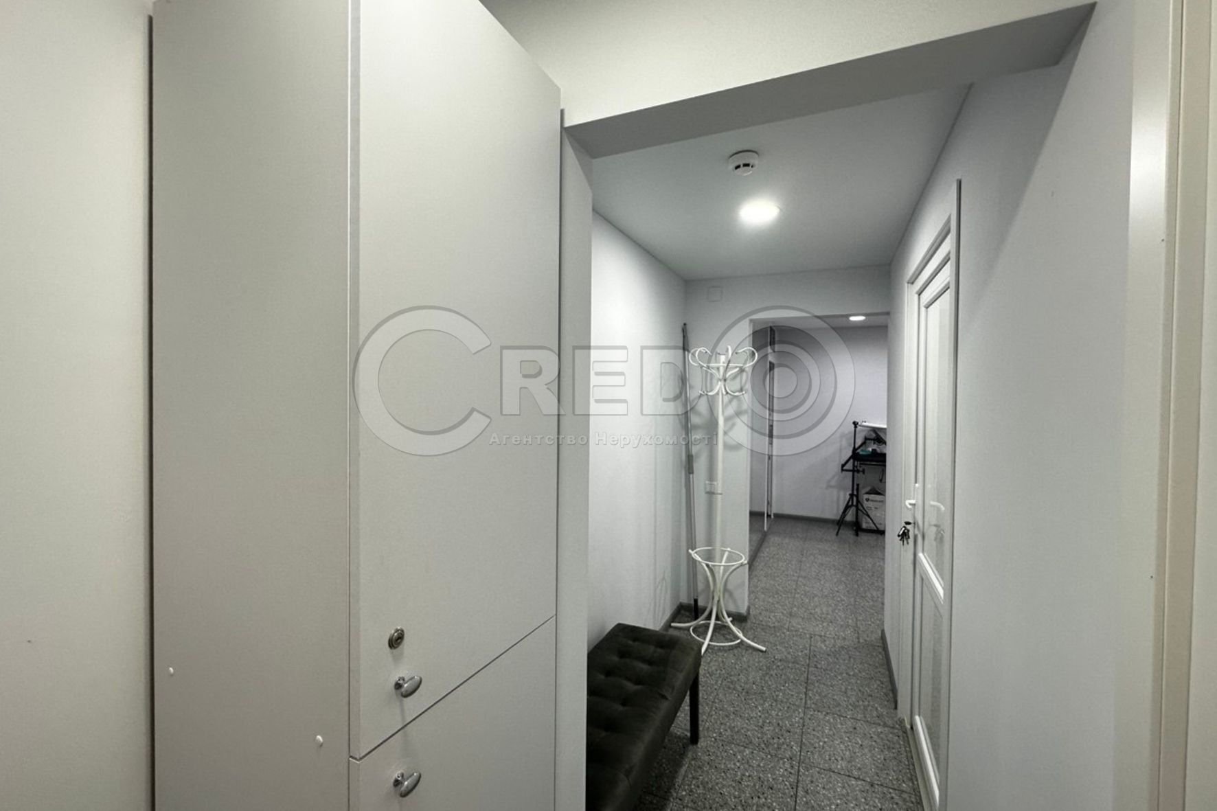Продажа торгового помещения 47.2 м², Генерала Кузнецова ул.