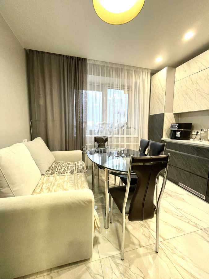 Продажа 1-комнатной квартиры 40.9 м², Вишневая ул., 27