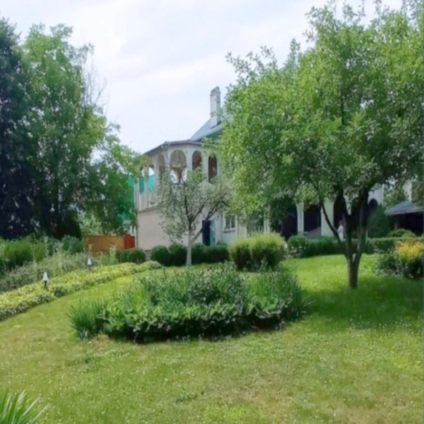 Дом посуточно 300 м², Гаевая ул.