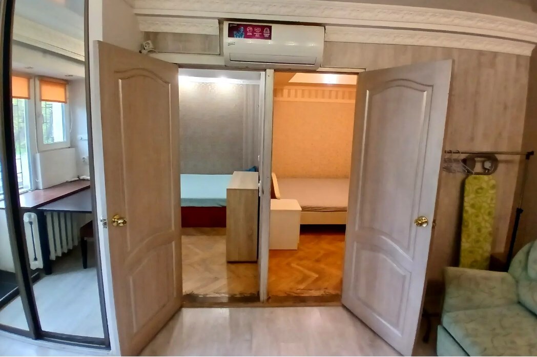 Продажа 2-комнатной квартиры 43 м², Голосеевский просп., 82