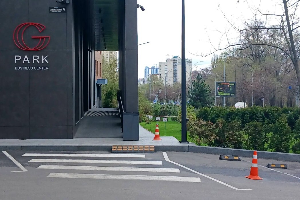 Продажа 2-комнатной квартиры 43 м², Голосеевский просп., 82