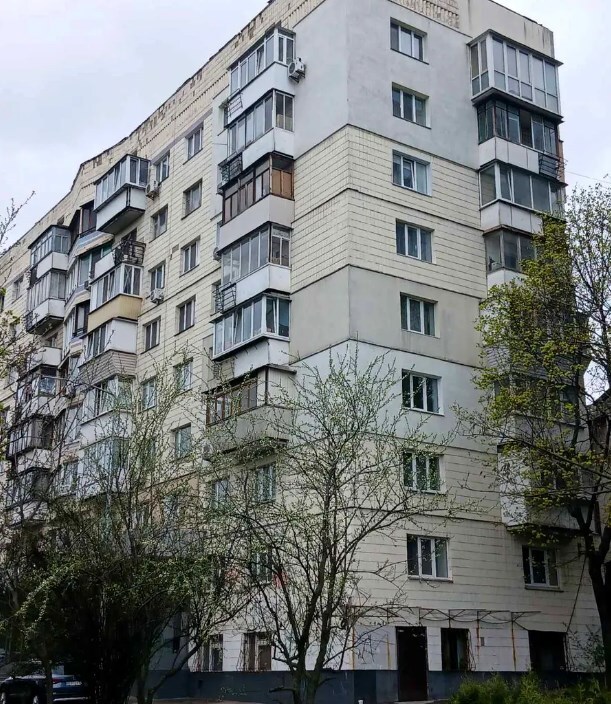 Продажа 2-комнатной квартиры 43 м², Голосеевский просп., 82
