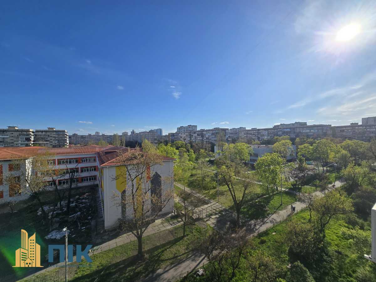 Продаж 2-кімнатної квартири 46 м², Оболонський просп., 16Е